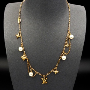 $27.00,Louis Vuitton Necklace  # 299237
