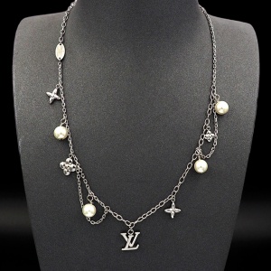 $27.00,Louis Vuitton Necklace  # 299238