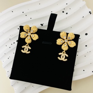 $26.00,Chanel Earrings For Women # 299327