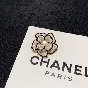 $26.00,Chanel Brooch For Women # 299398