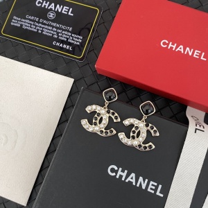 $26.00,Chanel Earrings For Women # 299415