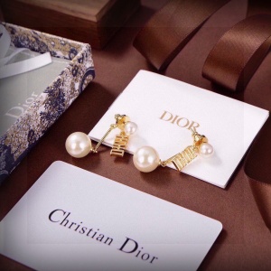 $26.00,Dior Earrings For Women # 299435