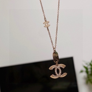 $26.00,Cartier Necklace For Women # 299461