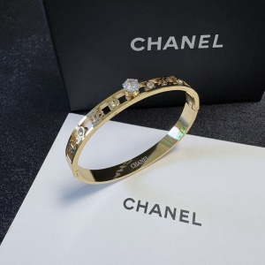 $27.00,Chanel Bangle For Women # 299761