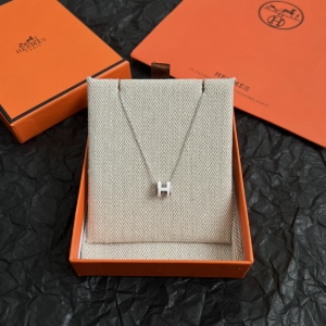$29.00,Hermes Necklace For Women # 299793