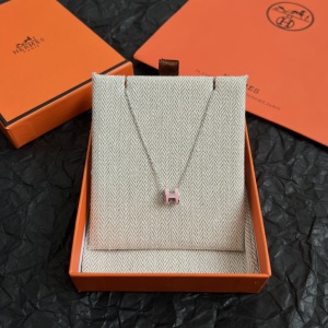 $29.00,Hermes Necklace For Women # 299795