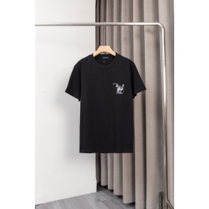 $27.00,Louis Vuitton Short Sleeve Shirts For Men # 299824