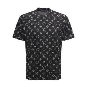 $27.00,Louis Vuitton Short Sleeve Shirts For Men # 299828