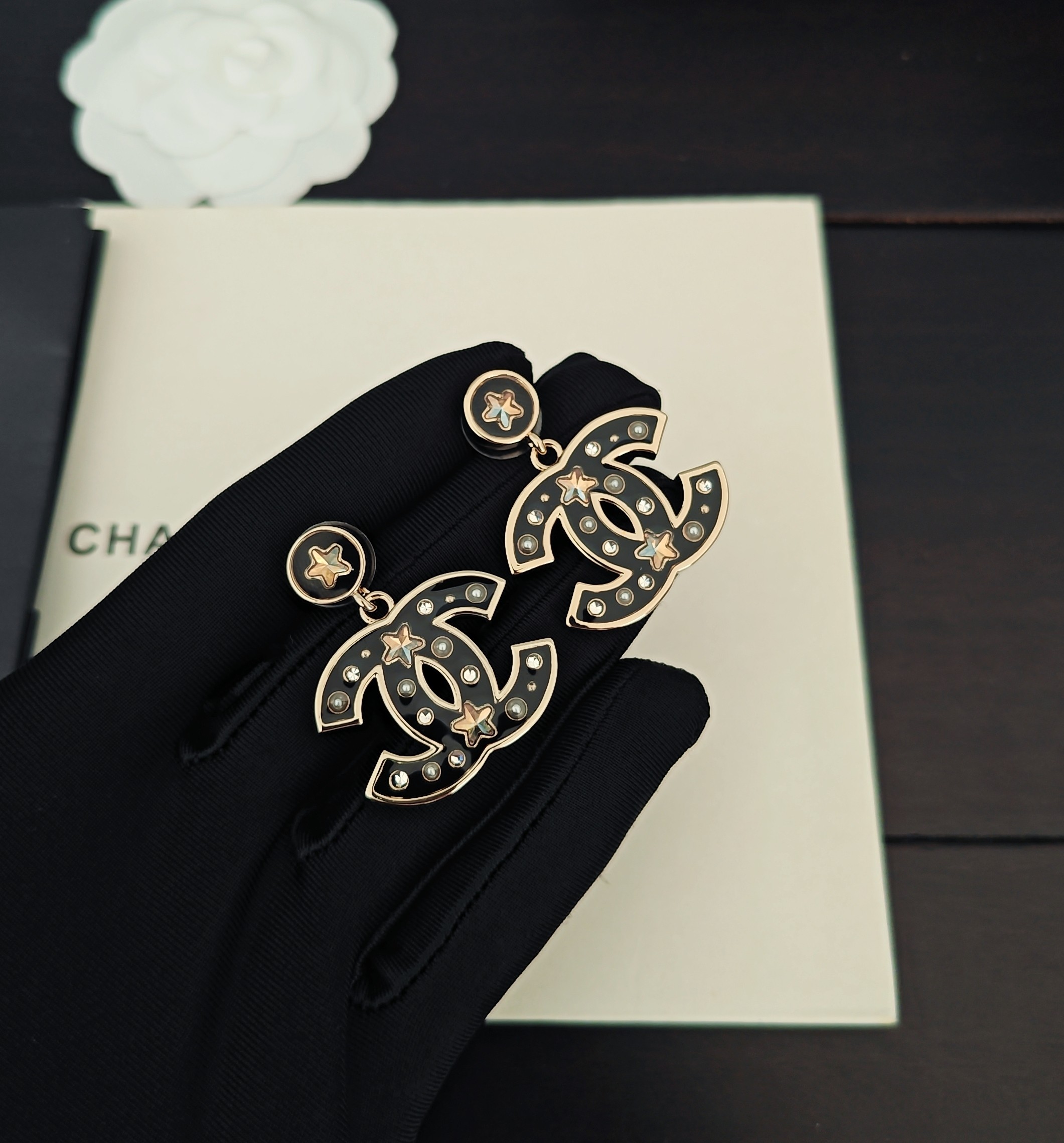 Chanel Earrings For Women # 299259
