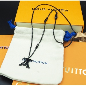 $27.00,Louis Vuitton Necklace For Women # 300053