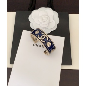 $29.00,Chanel Bangle For Women # 300071