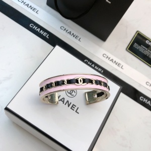 $27.00,Chanel Bangle For Women # 300125