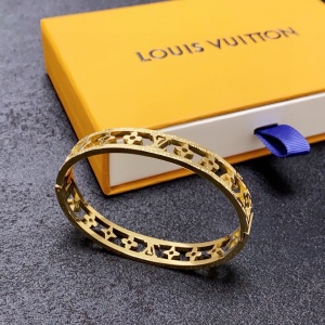 $27.00,Louis Vuitton Bangle For Women # 300171