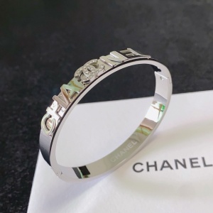 $27.00,Chanel Bangle For Women # 300194