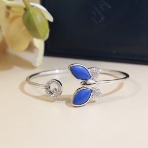 $27.00,Chopard Bangle For Women # 300204