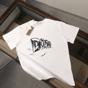 $34.00,Dior Short Sleeve T Shirts For Men # 300319