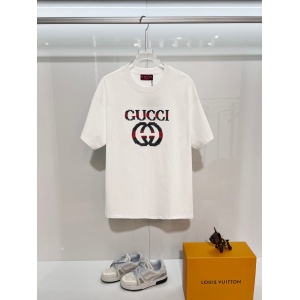 $34.00,Gucci Short Sleeve T Shirts For Men # 300343