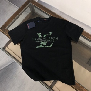 $34.00,Louis Vuitton Short Sleeve T Shirts For Men # 300373