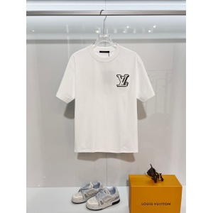 $34.00,Louis Vuitton Short Sleeve T Shirts For Men # 300382