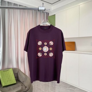 $34.00,Louis Vuitton Short Sleeve T Shirts For Men # 300394