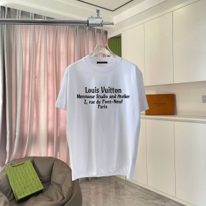 $34.00,Louis Vuitton Short Sleeve T Shirts For Men # 300395