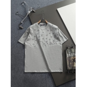 $34.00,Louis Vuitton Short Sleeve T Shirts For Men # 300404