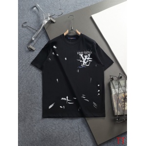 $29.00,Louis Vuitton Short Sleeve T Shirts For Men # 300479