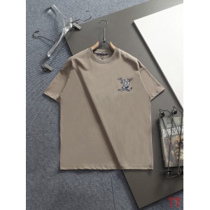$29.00,Louis Vuitton Short Sleeve T Shirts For Men # 300488