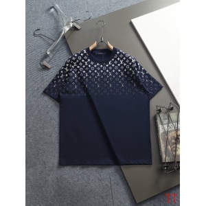 $29.00,Louis Vuitton Short Sleeve T Shirts For Men # 300495