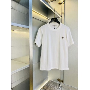 $27.00,Moncler Short Sleeve T Shirts For Men # 300714