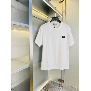 $27.00,Gucci Short Sleeve T Shirts For Men # 300730