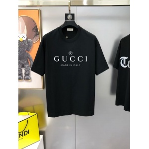 $27.00,Gucci Short Sleeve T Shirts For Men # 300737