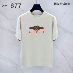 $27.00,Gucci Short Sleeve T Shirts For Men # 300828
