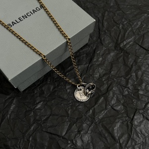 $27.00,Balenciaga Necklace # 301117