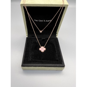 $27.00,Van Cleef&Arpels Necklace For Women # 301147