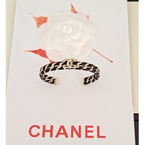 $27.00,Chanel Bangles For Women # 301171