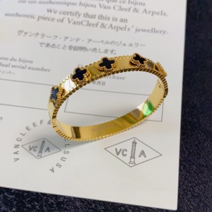 $27.00,VanCleef&Arpels Bangles For Women # 301193