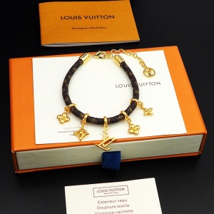$27.00,Louis Vuitton Bangles For Women # 301197