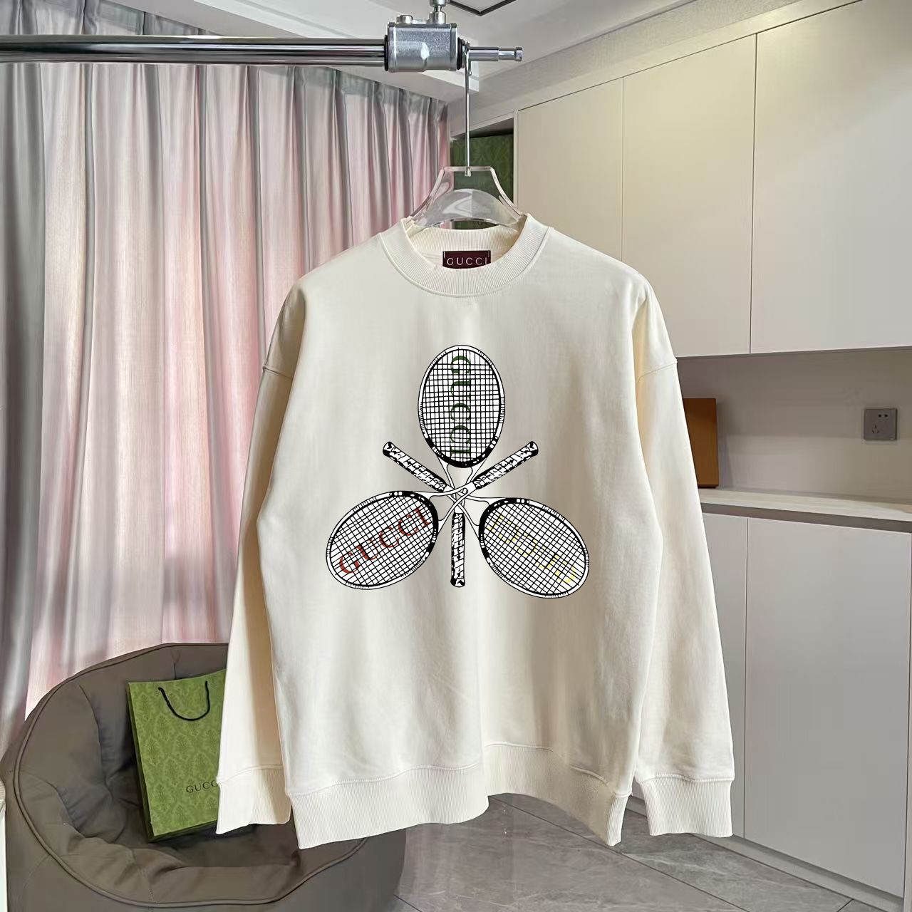 Gucci Sweatshirts For Men # 299909