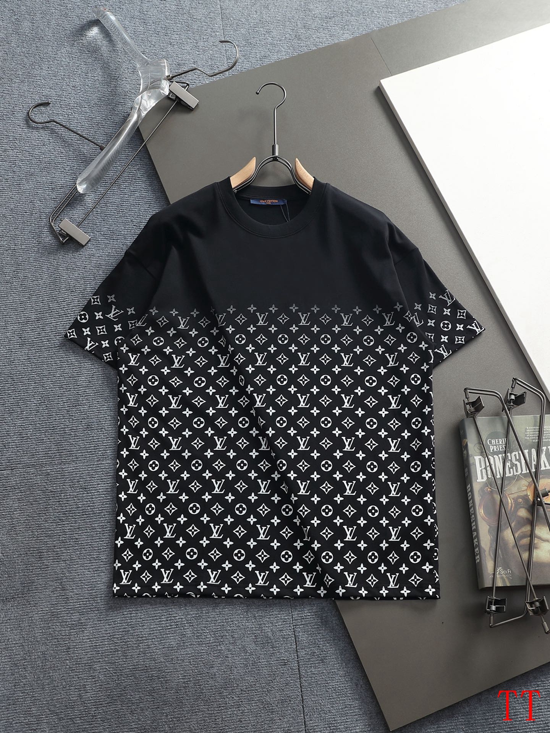 Louis Vuitton Short Sleeve T Shirts For Men # 300502