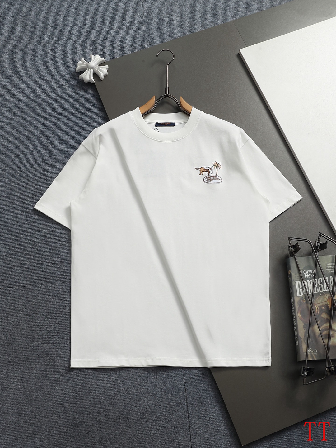Louis Vuitton Short Sleeve T Shirts For Men # 300506