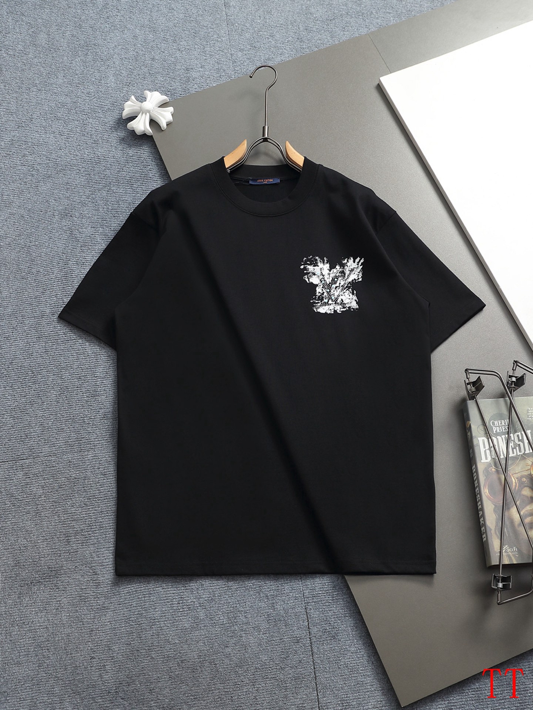 Louis Vuitton Short Sleeve T Shirts For Men # 300507