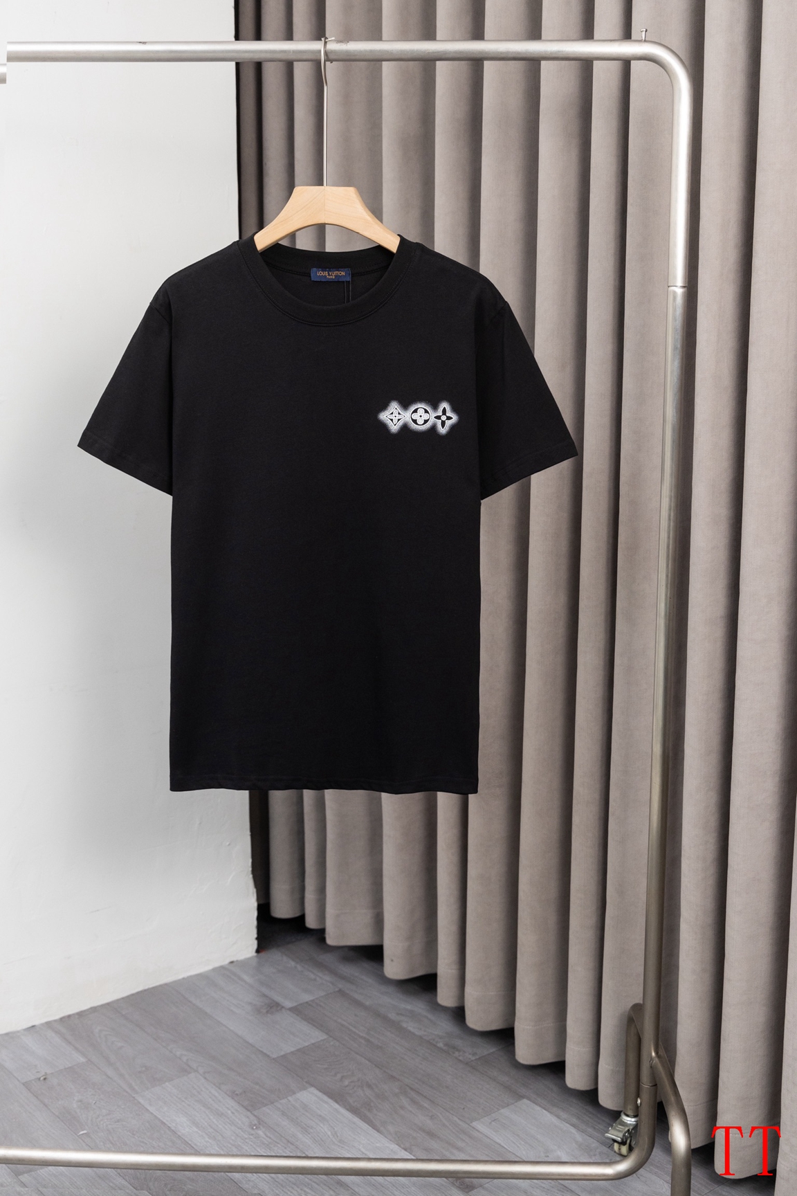 Louis Vuitton Short Sleeve T Shirts For Men # 300508