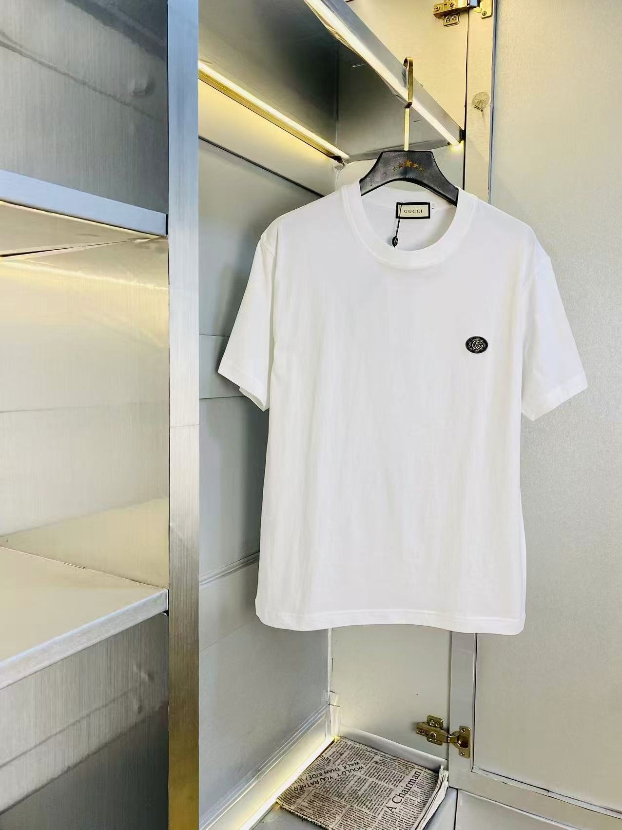 Gucci Short Sleeve T Shirts For Men # 300727