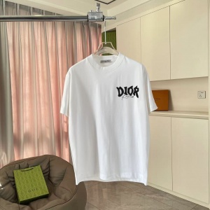 $34.00,Dior Short Sleeve T Shirts For Men # 301266