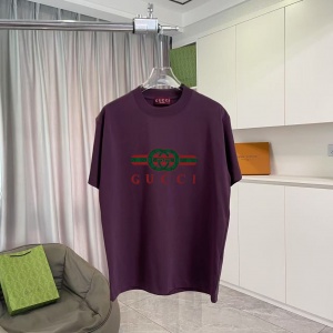 $34.00,Gucci Short Sleeve T Shirts For Men # 301288