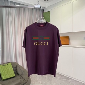 $29.00,Gucci Short Sleeve T Shirts For Men # 301295
