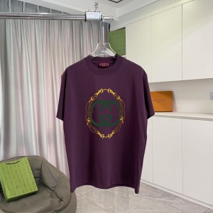 $29.00,Gucci Short Sleeve T Shirts For Men # 301299