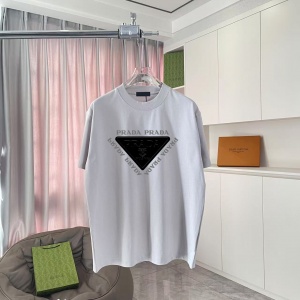 $27.00,Prada Short Sleeve T Shirts For Men # 301360
