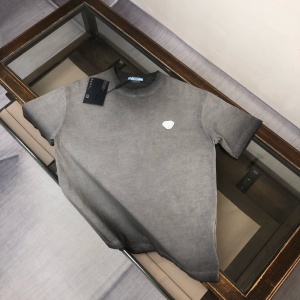 $28.00,Prada Short Sleeve T Shirts For Men # 301554